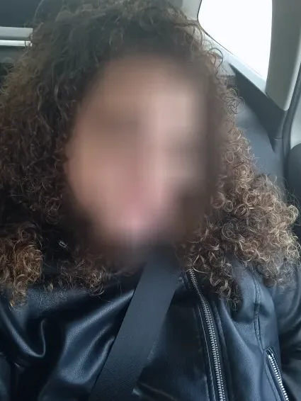 Larissa, 35