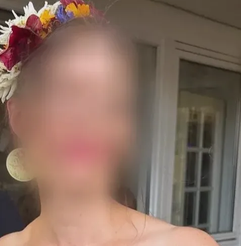 Leonie, 40