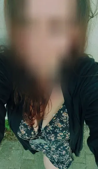 Marie, 30