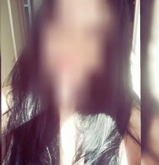 Özlem, 30