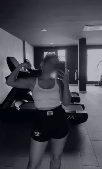 Rieke, 25
