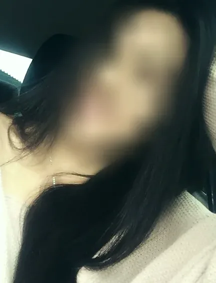 Simone, 34